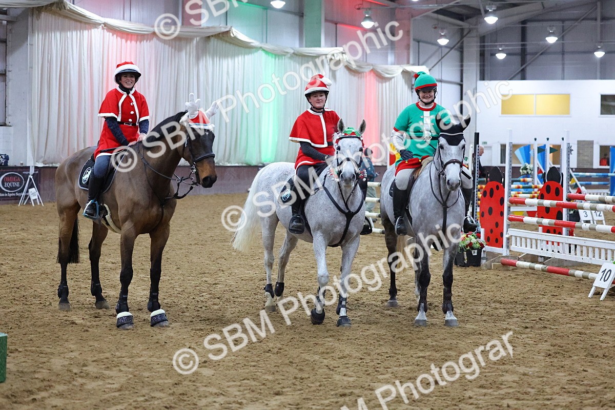 SBM_004304 - Class 20 - Pairs Relay Jumping 1.10m