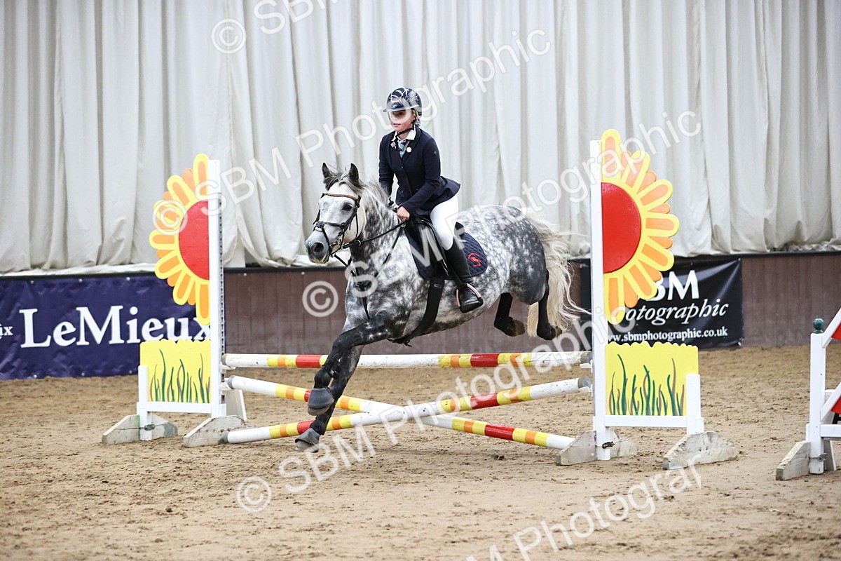 SBM_001492 - Class 5 - Henlow Veterinary Hospital 70cm