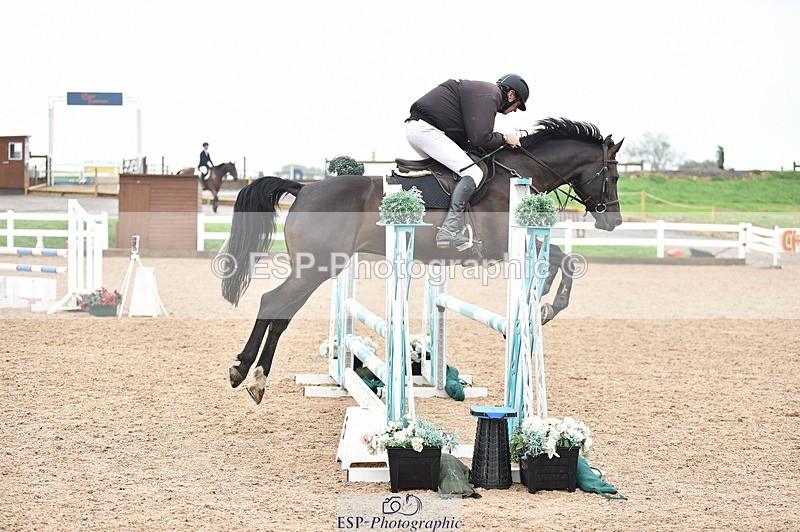 231013A-091604-00759 - Cls 6 British Novice & 90cm Open