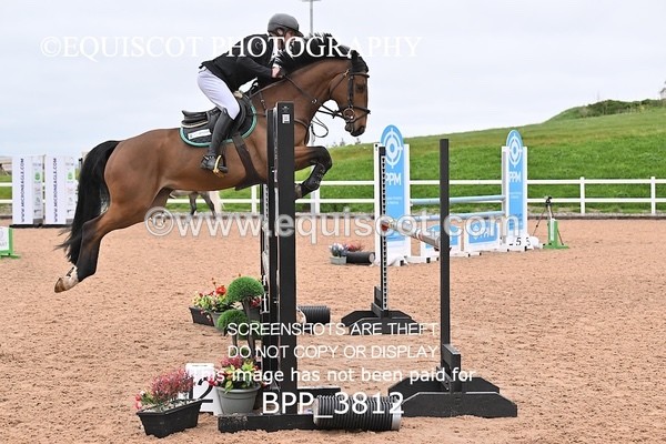 BPP_3812 - CLASS 16 SUN Senior Newcomers/1.10m Open