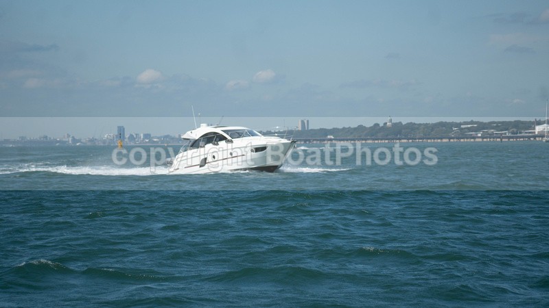  - 230810 GRAN TURISMO 38 BENETEAU
