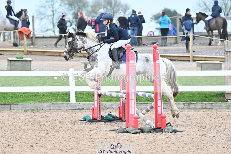 240128A-111555-00477 - Cls 3 Pony Discovery and 90cm Open