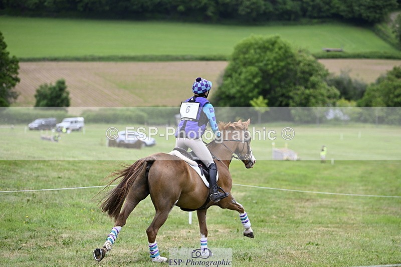 250524A-093659-08355 - A-006-Holly.Clarke-NICO