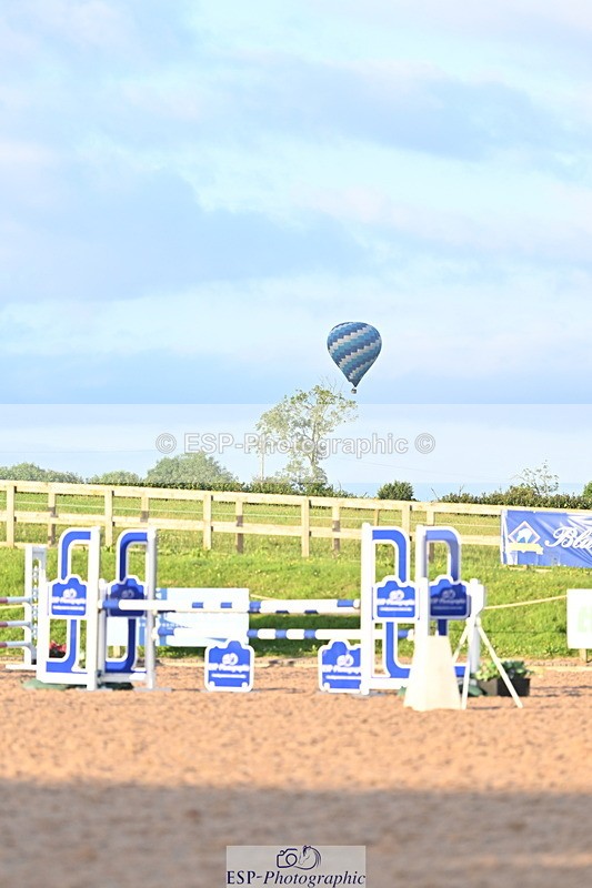 240628A-203529-02054 - Cls 7 Graham Heath 128cm + 138cm