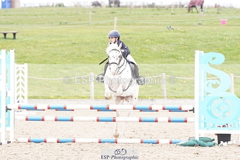 250414-132240-00916 - 80cm Round 2