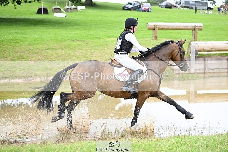 240803-121131-03920 - 073-Keara_Schmidt-CALLISTA_DIAMOND