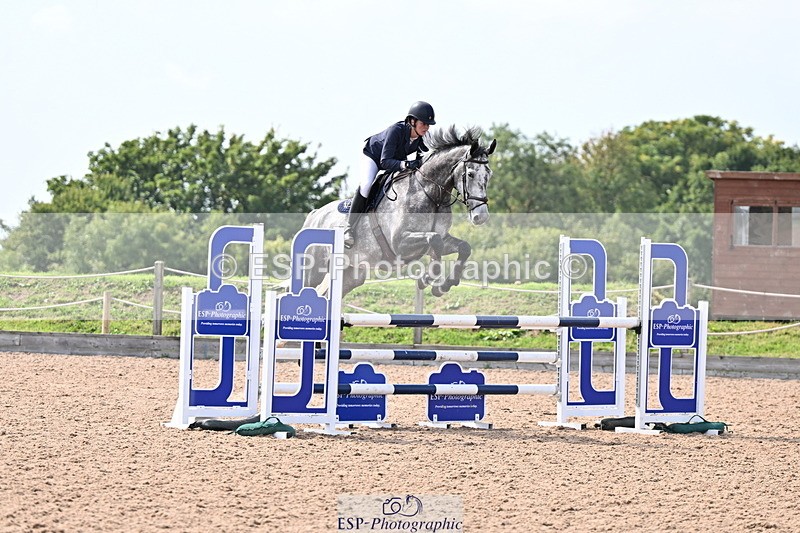 240828A-143626-00949 - Cls 4 Snr Newcomers and 1.10m Open