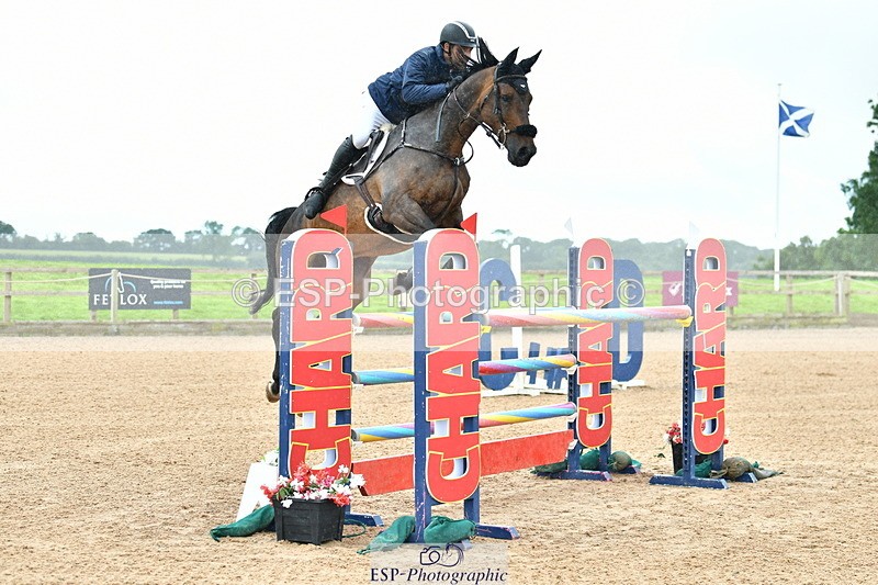 230723A-093253-10570 - Cls 4, 2 Star Small 1.30m