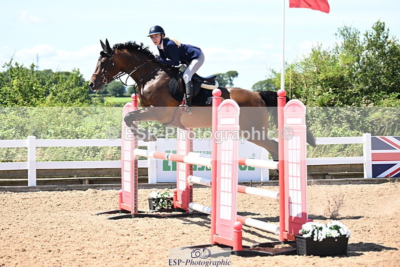 240728A-141214-09406 - Cls 36 1.05m Amateur Qualifier