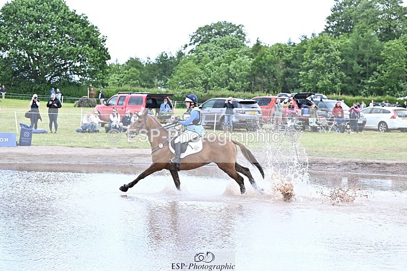 250525A-121250-15949 - D-402-Isabelle.Cook-CYMOON.F.Z