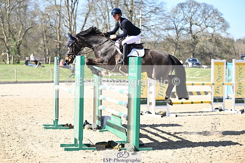 260321A-140358-00904 - 5 Newcomers 1m 10