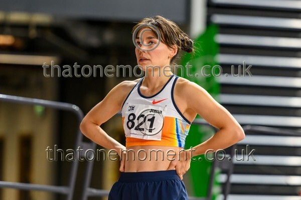 CEInv26-913818 - Track Female