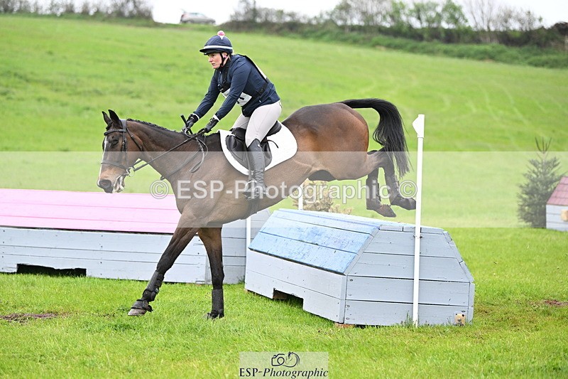 250419-102443-08591 - 451-Alexandra.Garner-LADY.VALTAS