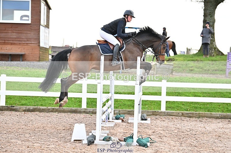 241206-093807-00039 - Cls 2 British Novice and 90cm Open