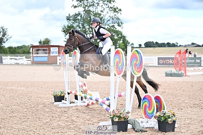 250729-150616-00077 - Clear Round and 60cm