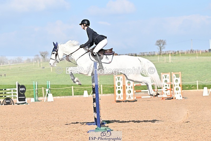 250326-143108-01175 - Cls 6 Foxhunter and 1.20m
