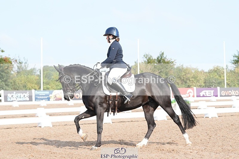 250815-090512-00014 - 004-Amy.CoxPretty.Picture