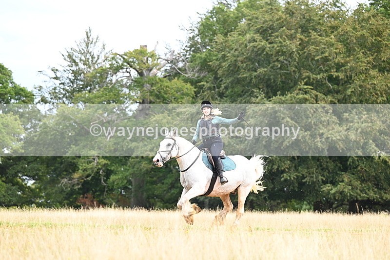 DSC_6934 - Time at Statue 12:45 to 13:15