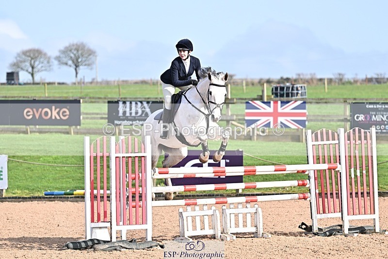 260225-125643-00349 - Cls 4 Newcomers and 1.10m