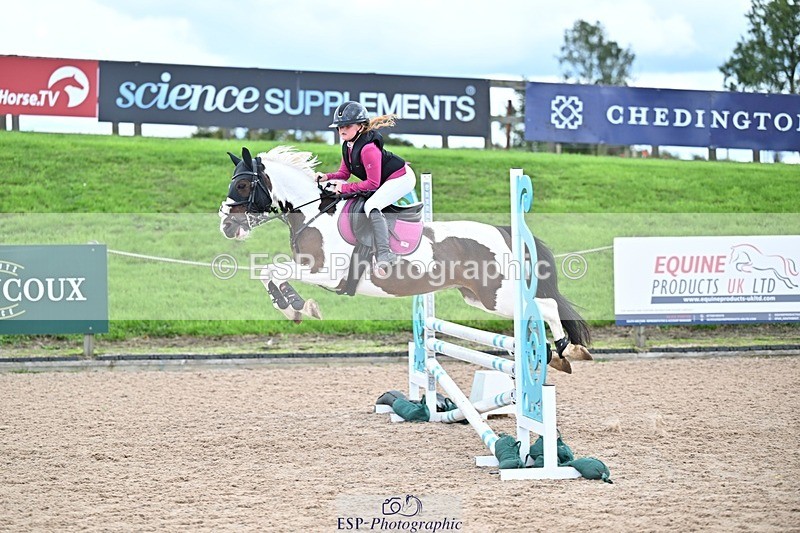 250921-144536-03939 - Cls 20 Pony 80cm Derby