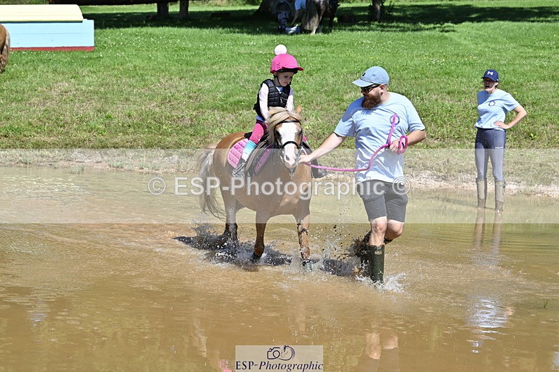 240728B-111437-01239 - Gemma's Group XC