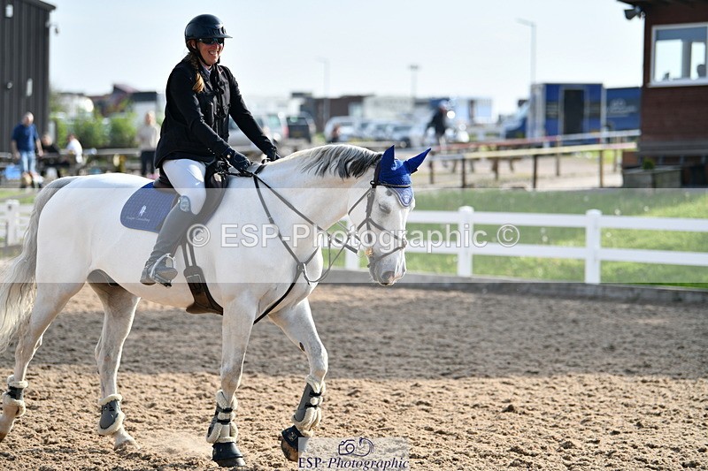 240511A-084257-10615 - Cls 27 85cm National Am Quali