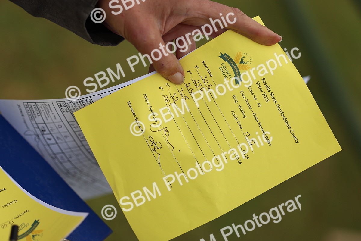 SBM_10419 - Class 44-45 - LIHS BSPS Open Nursery and Cradle Stakes