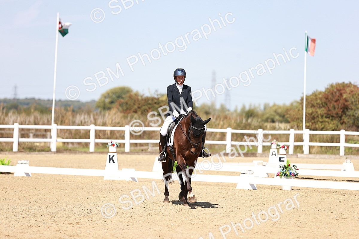 SBM_004937 - Class 12 - Novice 5 - 12.02-12.44