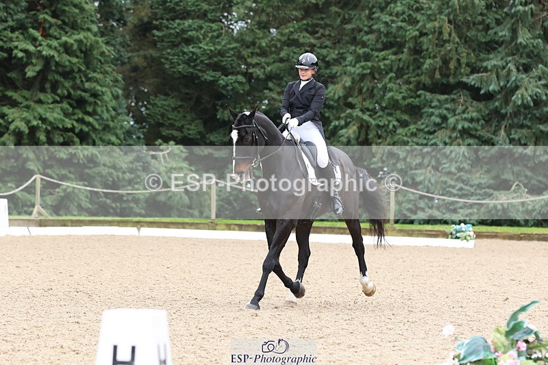 241024-110033-01481 - 215-Chloe.Livesey-SPORTSFIELD.LORD.LIVESEY