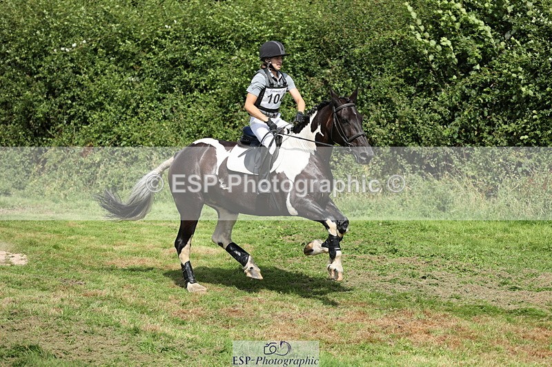 240811A-104706-01528 - 104-