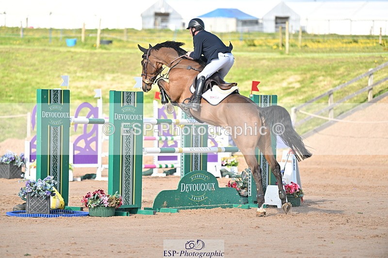 240420A-165332-12513 - Cls 11, 2 Star Big Tour 1.40m