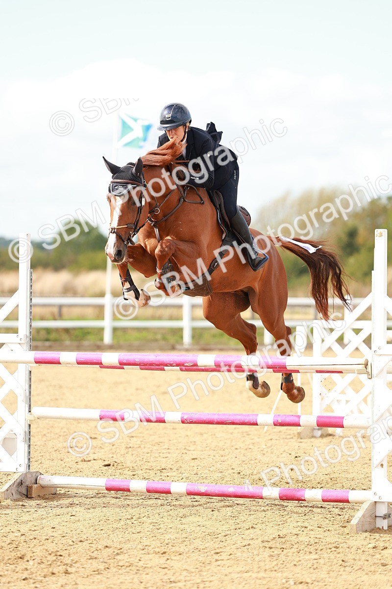 SBM_001832 - Class 4 - Senior Newcomers - 1.10m
