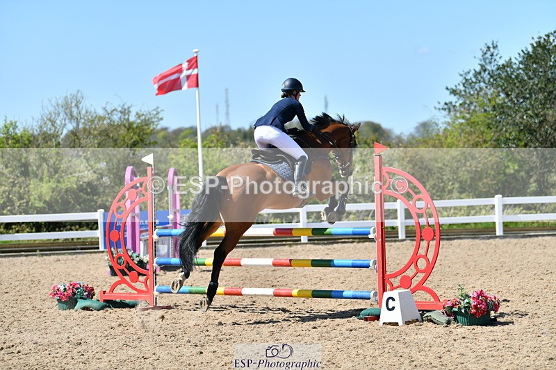 240420A-132015-11216 - Cls 39, Amateur 1.05m