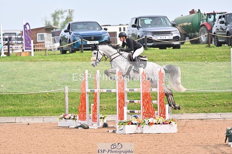 260509-111538-01893 - Cls 26a Snr Foxhunter