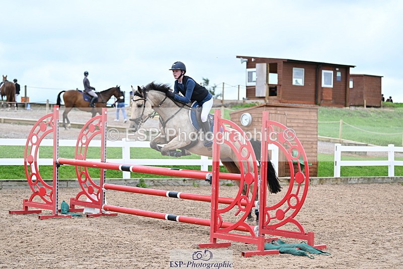 240908A-142401-04354 - Cls 20 A&B Pony Newc & 1.00m Opem