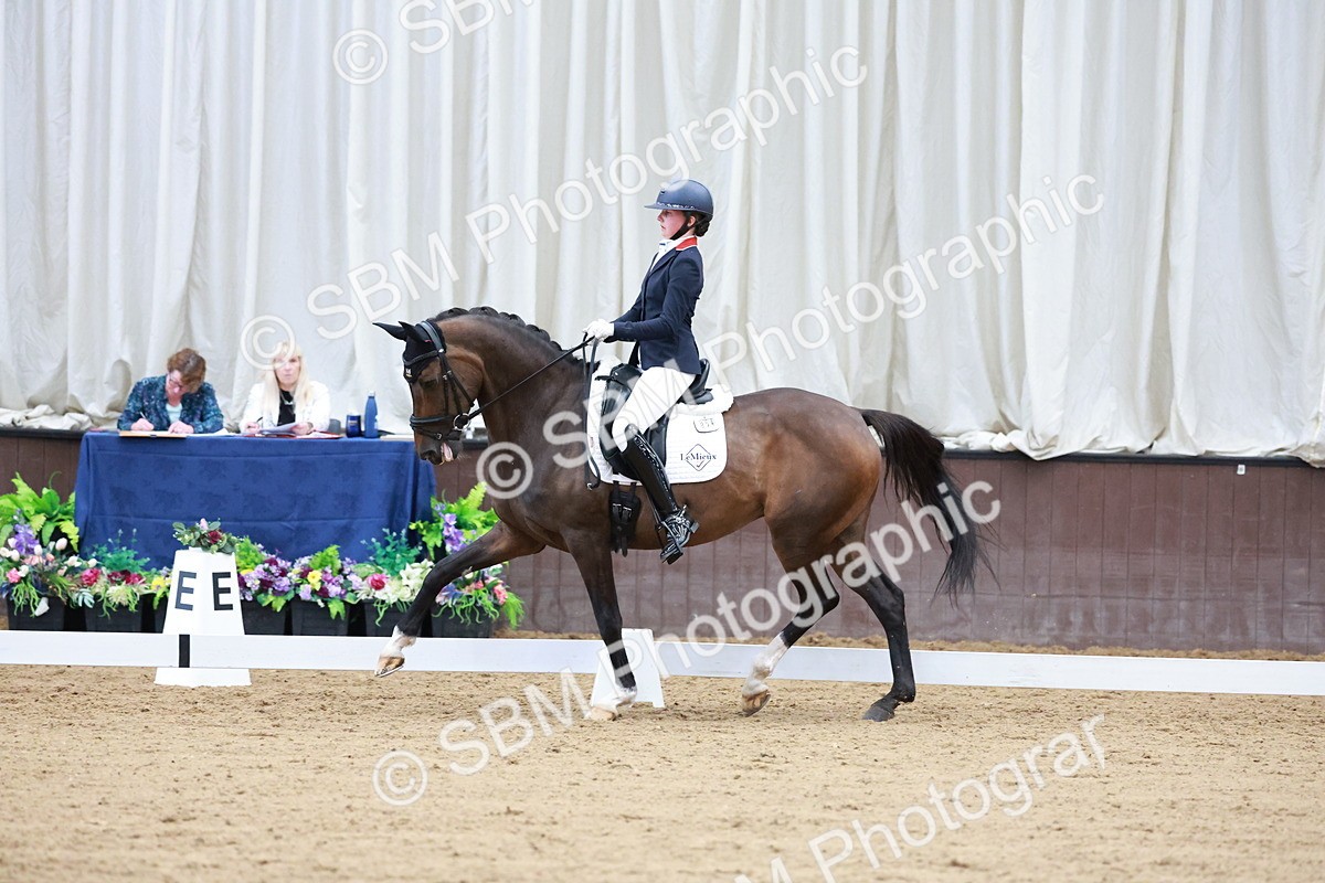SBM_017839 - Class 15 - FEI Junior