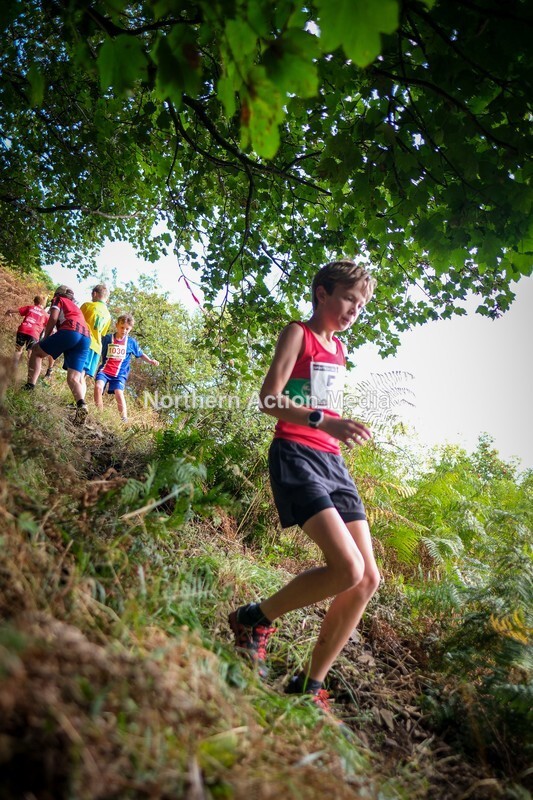 DSCF4664 - Reeth fell race age grades