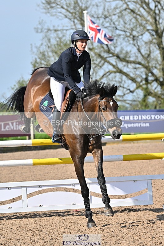 240509A-092333-00538 - Cls 8 Foxhunter