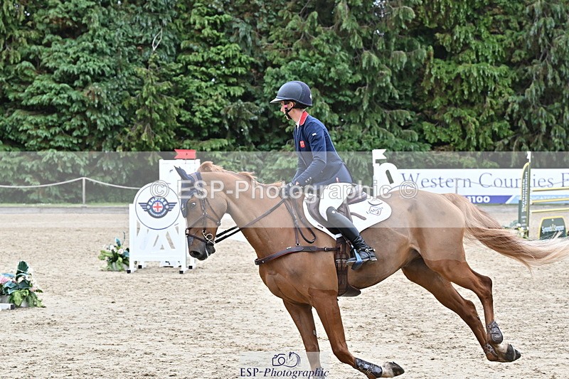 250524A-130217-11143 - D-412-Yasmin.Ingham-GOLIATH.DU.LOIR