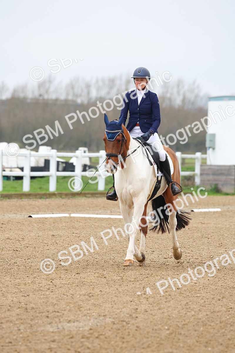 SBM_001220 - Class 8-11 - Novice 2 - Elementary 2