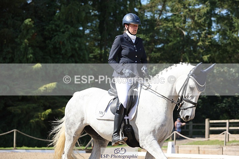 240719-103023-00711 - 198-Louisa_Jenkins-Rosnastraw_Silver_Lady