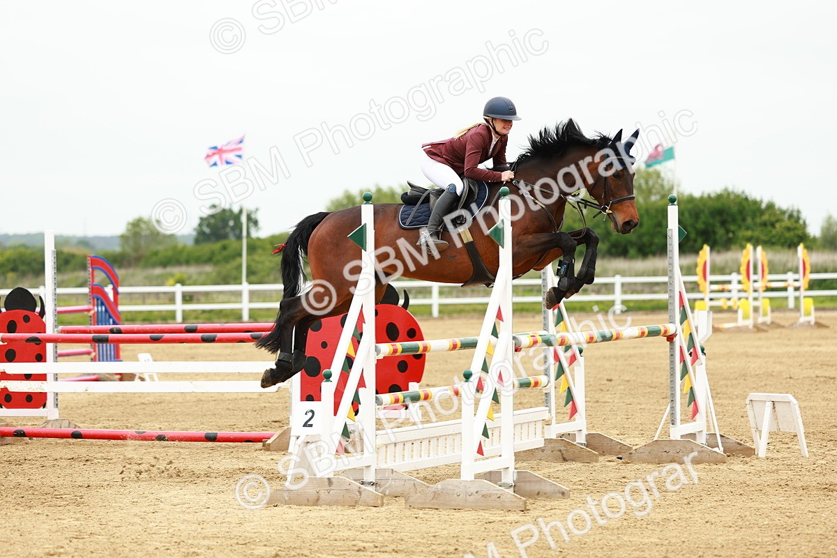 SBM_001055 - Class 4 - Senior Newcomers - 1.10m