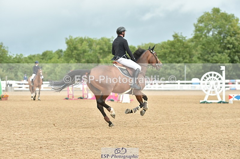 230723A-110228-11149 - Cls 32, 6 Yr Olds 1.20m