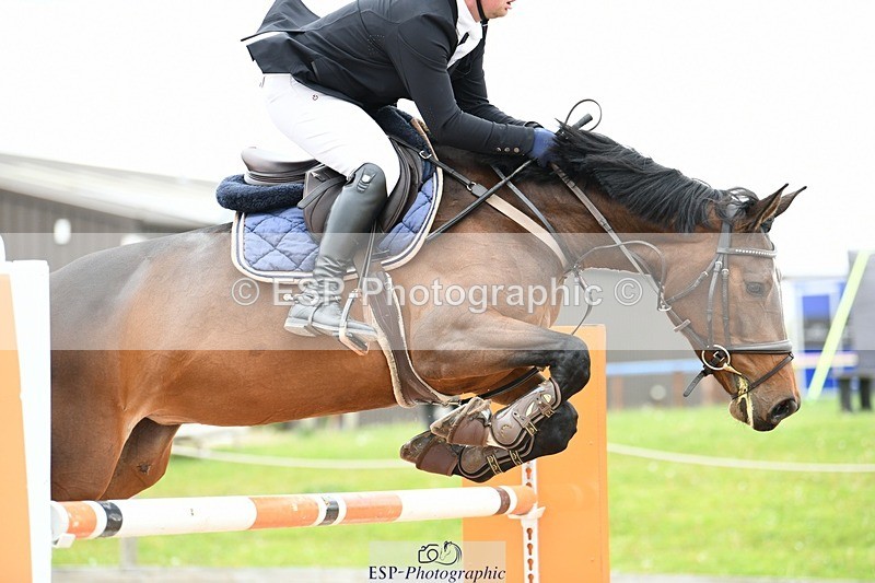 250508-095700-00903 - Cls 1 Snr Foxhunter