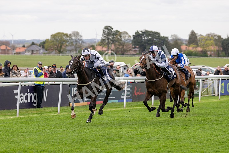 160425-Race 1-Ali Shuffle-2246 - Race 1