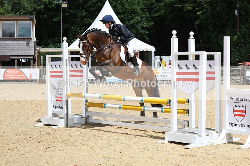 3E7A2336 - Class 4: 70 -75cm Part A