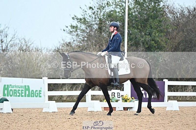 250214-110552-01043 - 238-Angus.Corrie.Deane-FurstIn.Fabulous