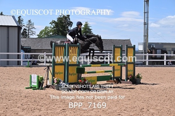 BPP_7169 - CLASS 14 FRI Nupafeeds Senior Dicovery/1m open