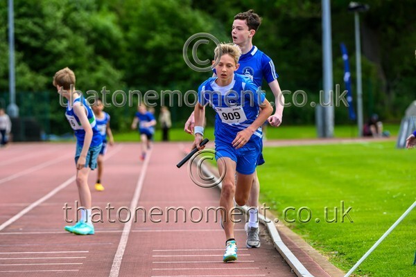 Relays26-921165 - Male Set One
