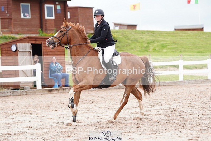 250524-114216-06418 - Cls 21 A&B Snr Disco & 1.00m Open